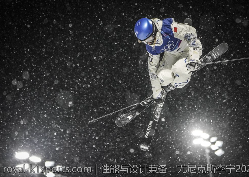 性能与设计兼备：尤尼克斯李宁2026羽毛球拍新品系列